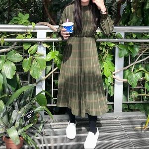 Korean Brand Cherrykoko Midi Khaki dress